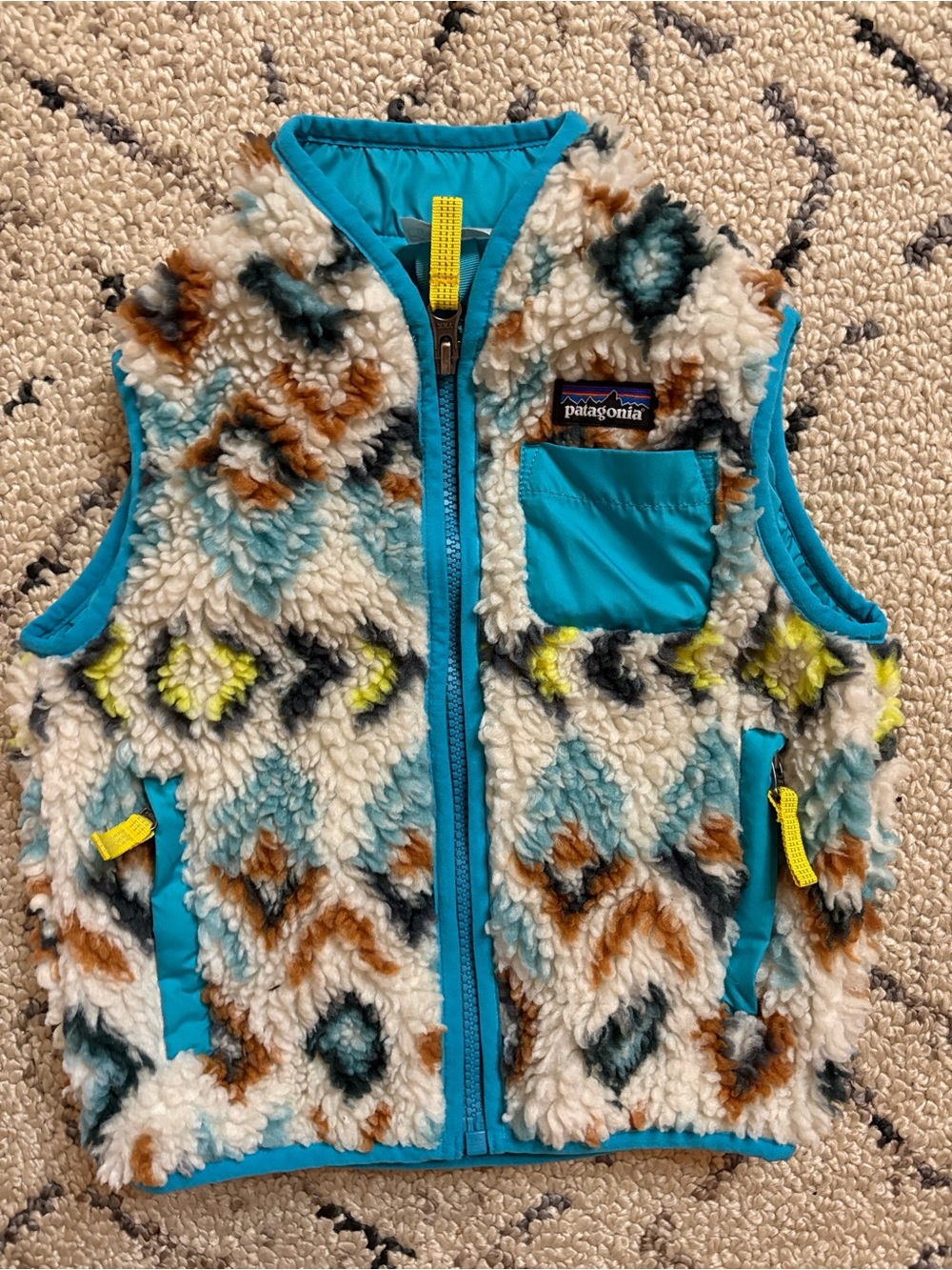Patagonia Kids retro Sherpa Vest (2T)